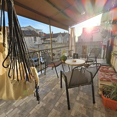 Apartment I Sobe Tihana